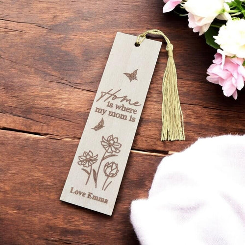 Bookmark with engraved floral artwork and name personalisation