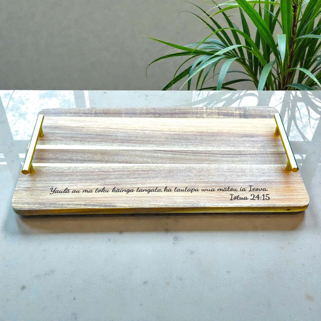 Close-up of Bible verse engraving on a personalised acacia serving platter