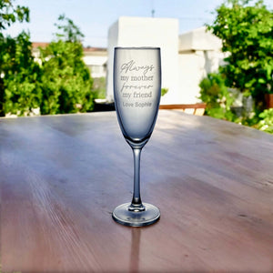 Elegant personalised champagne glass with custom message for mum