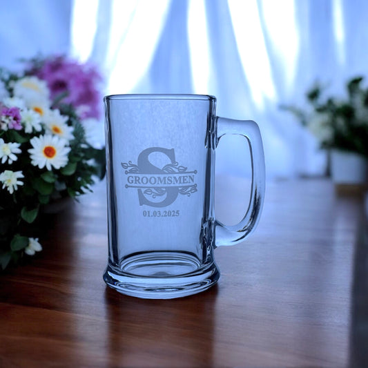 Engraved beer glass for groomsmen - perfect wedding party gift