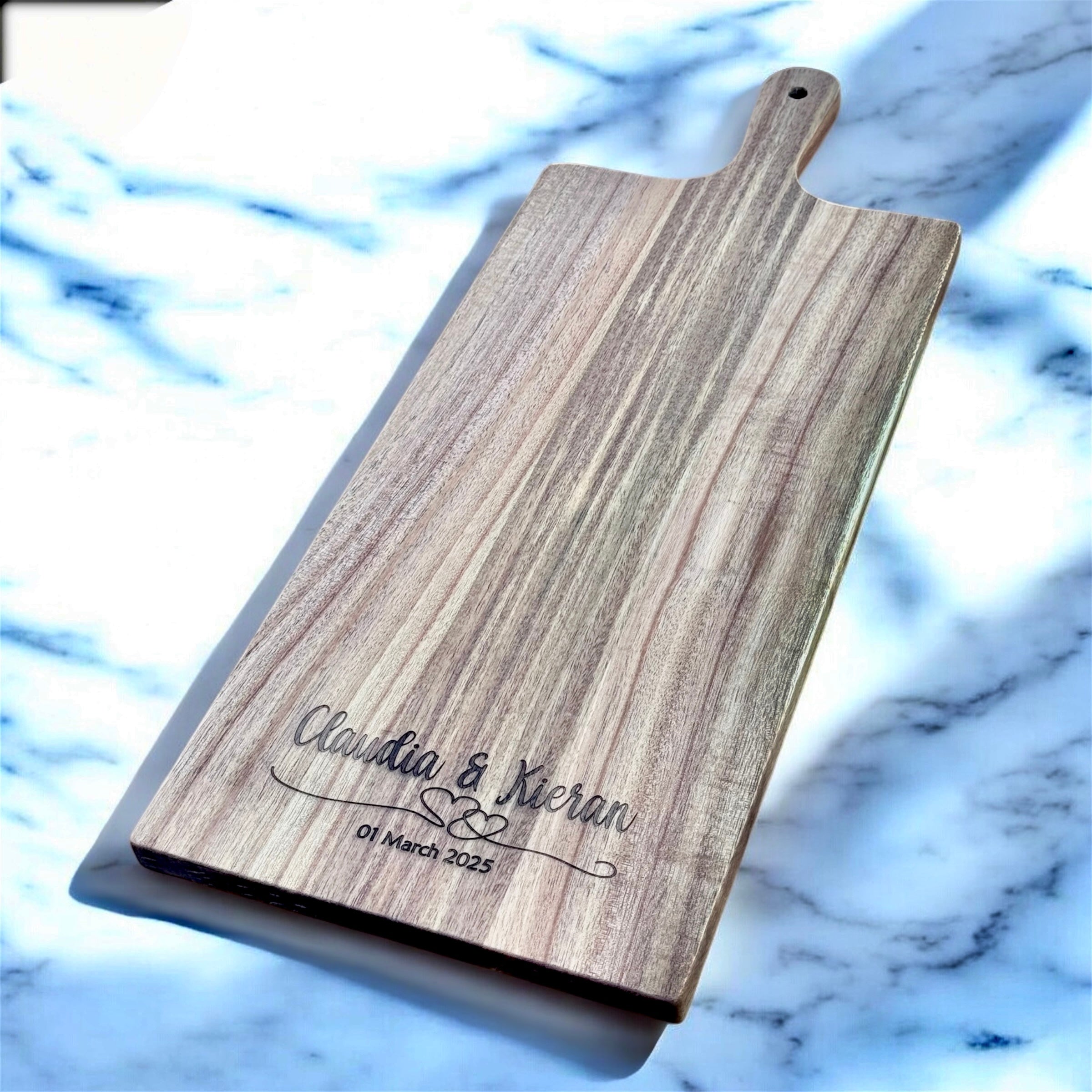 Personalised wedding serving board with names engraved - premium quality