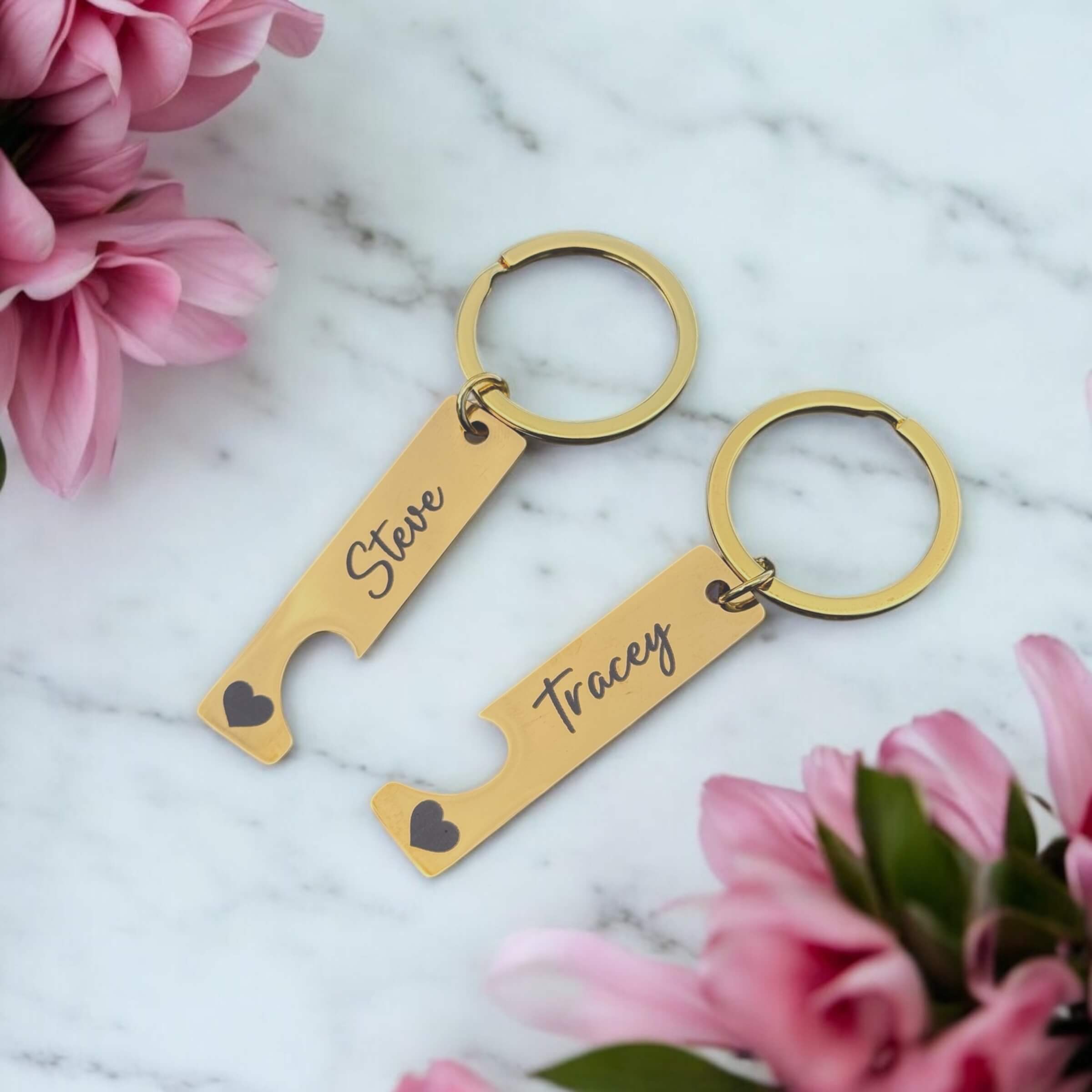 Stainless steel gold rectangle tag keychain set with heart cut-out design